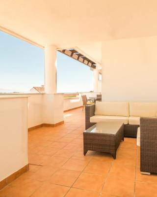2167-Superb 2 bedrooms in luxury complex with pool