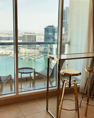 La Buena Vida Holiday Homes large 2BR Apt near Burj khalifa & Dubai mall