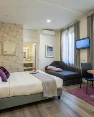 Monza City Rooms & Studios