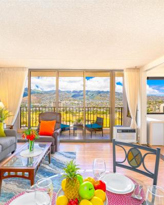 Fabulous Mountain View Condo with Free Parking!