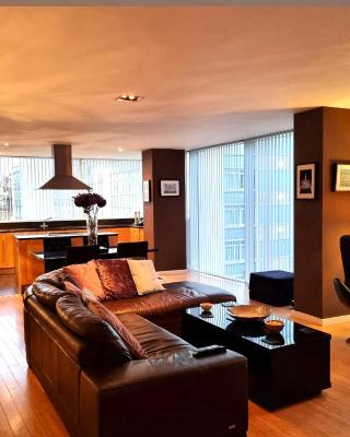 Luxury Apartment Liverpool heart of city center Close to Arena