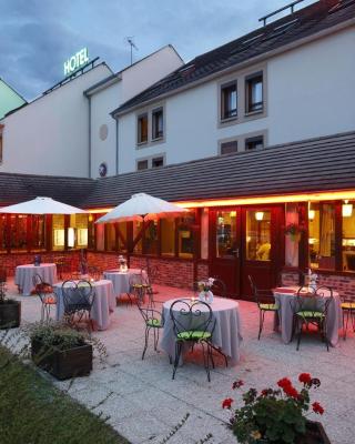IKAR - Fasthotel Blois