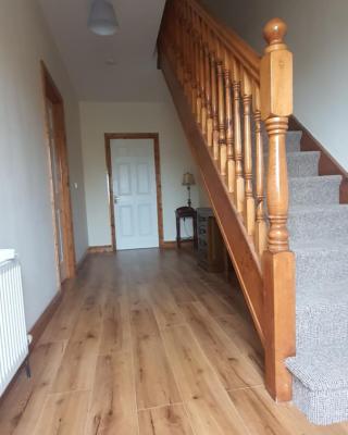 Carrick-On-Shannon Townhouse Accommodation - Room only