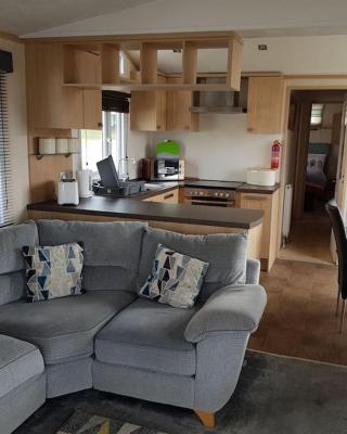 Home from Home cosy caravan