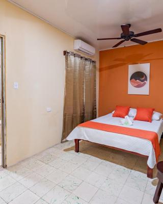 El Cocobolo Food&Rest Room 7 Bed and Breakfast WiFi AC Pkg gratis