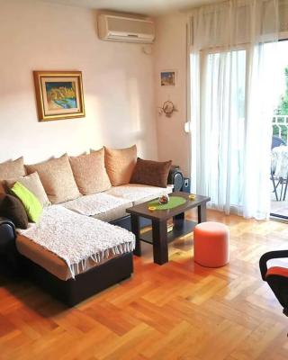 Mira Apartment