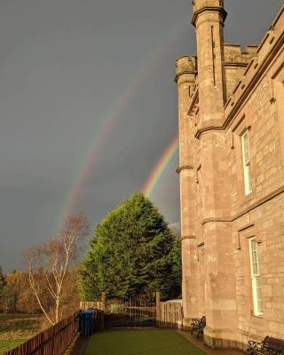 Langhouse Castle Bed and Breakfast