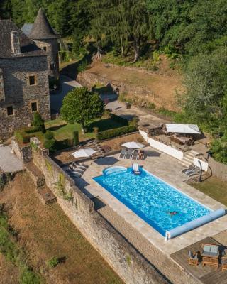 Château de Chauvac - Chambres et table d'hôtes avec vue sur la rivière