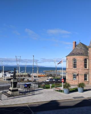 West Strand Sea View