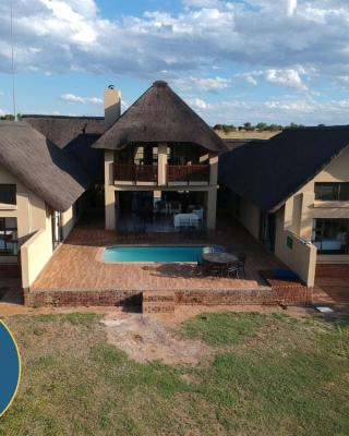 Moshate Lodge Zebula 4 Bedroom Holiday home