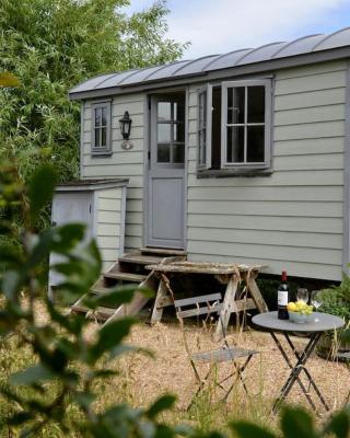 The Shepherd's Hut @ Chichester Cottage