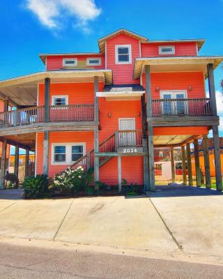 6BDRM Beach Home - Oceanviews - Recently Renovated - Shared Pool & HotTub