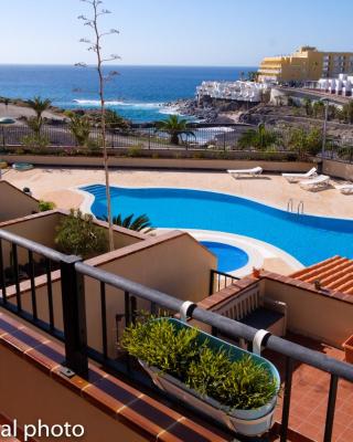 Tenerife lizards - duplex in the first line