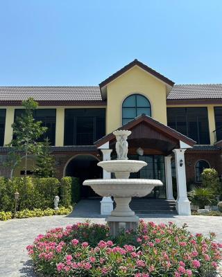 CottagePine Rayong Resort&Cafe