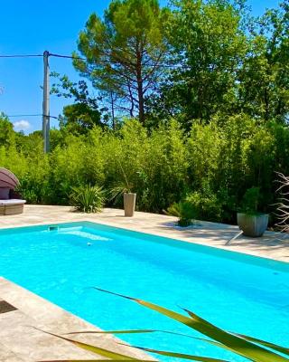 studio indépendant dans villa avec piscine jacuzzi