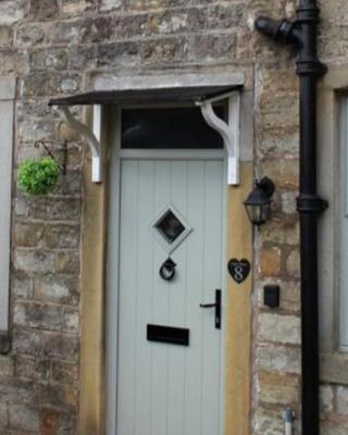 Caterpillar Cottage, tucked away in Kelbrook