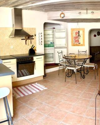 Coquette maison de village pour 4 pers
