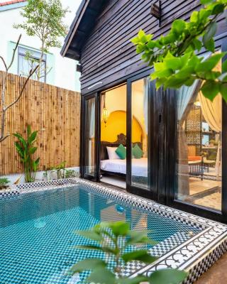 Hoi An Oasis Rosie Villa - 1 Bedroom with Private Pool and Garden View, Local Hoi An Decor