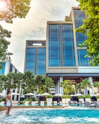 โรงแรมโฟร์ซีซั่นส์ กรุงเทพฯ ริมแม่น้ำเจ้าพระยา