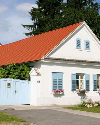 Pension Buch, Bed and Breakfast