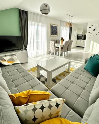 Lux Apartments Minja