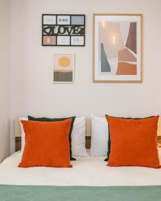 GG home - new, cozy 1 bedroom apartment on 8th floor with view