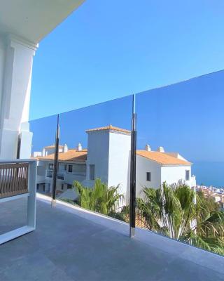 Prestigious apartment with seaview in Manilva