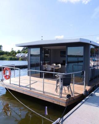 Hausboot Fjord Aries mit Dachterrasse in Schleswig