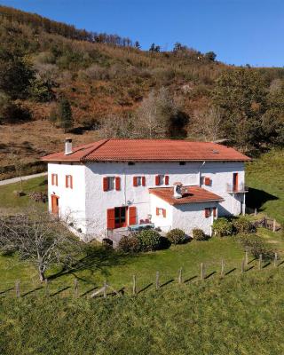 Casa Rural Erreteneko borda