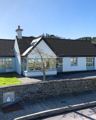 4 bedroom Holiday Home In Union Hall, West Cork