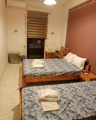 Georgios Rooms