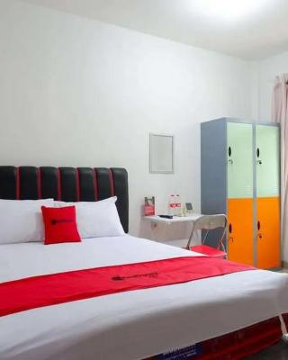 RedDoorz Syariah near Universitas Jenderal Soedirman 2