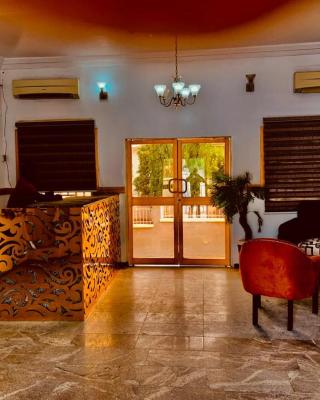 E-Gold Luxury Hotel, Maitama