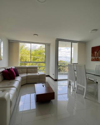 Super apartamento en club residencial