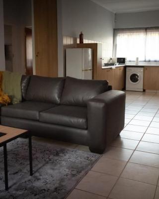 VillaZek a modern 2 bedroom open- plan apartment with parking