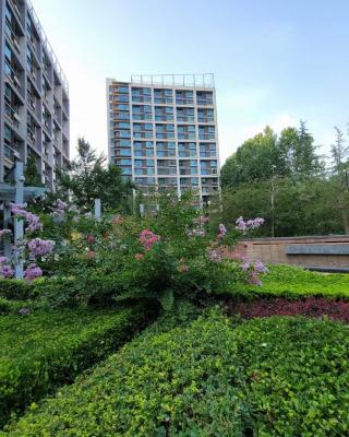 Beijing Yasmine Seasons Park Apartment Hotel