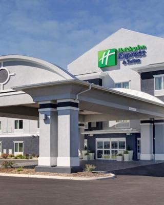 Holiday Inn Express & Suites North Fremont, an IHG Hotel