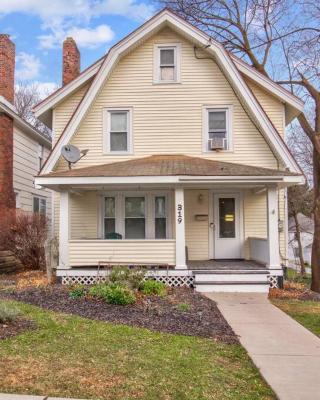 Charming Cuse home close to downtown & university