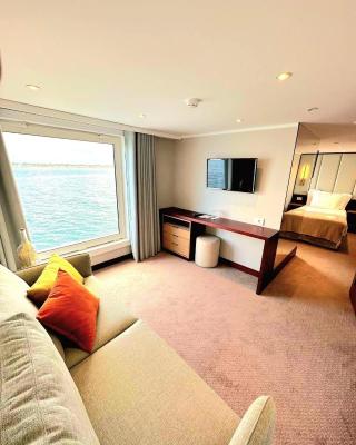 Costa do Sal Hotel Boat Lounge