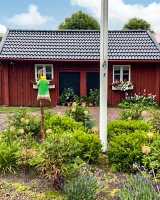 Beautiful Home In Reftele With Wifi