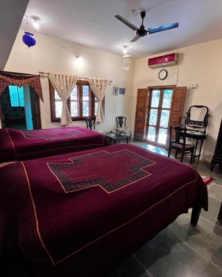 Sharad Baug homestay