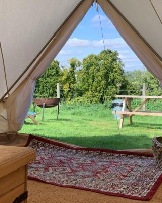 Home Farm Radnage Glamping Bell Tent 2, with Log Burner and Fire Pit