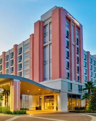 Fairfield by Marriott Inn & Suites Orlando at FLAMINGO CROSSINGS® Town Center