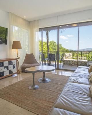 Roble Sabana 105 Luxury Apartment - Reserva Conchal