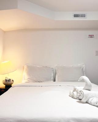 Simple & Tidy Private Rooms