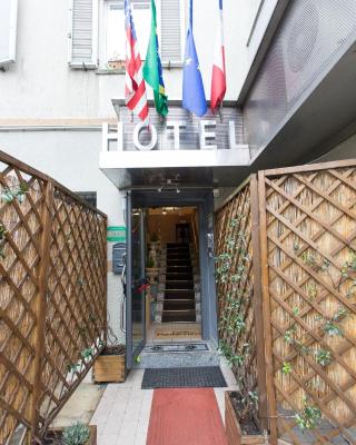 Hotel Pontenuovo