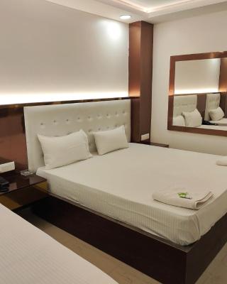 Hotel Apple Villa - New Delhi
