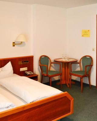 Landgasthof mit Gästezimmer Frohe Einkehr