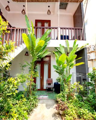 Pink Beach Homestay