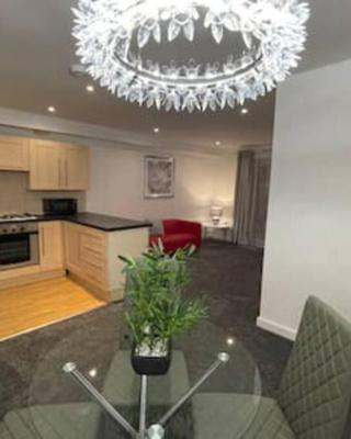 Moda Wigan 2 - Stylish 2 Bed in Central Wigan